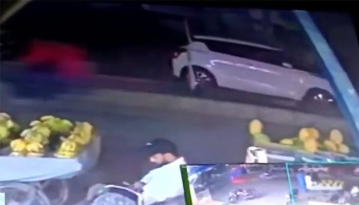 گلشن-اقبال-13-ڈی-میں-شہری-کے-ہاتھوں-ڈاکو-ہلاک
