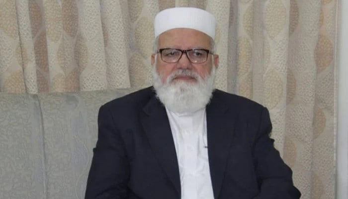 پی-ٹی-آئی-کا-حکومت-سے-مذاکرات-کا-فیصلہ-اچھا-ہے،-لیاقت-بلوچ