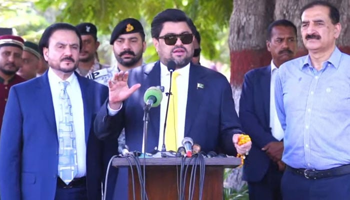 اب-پوری-دنیا-کی-نظریں-پاک-فضائیہ-پر-ہیں:-کامران-ٹیسوری