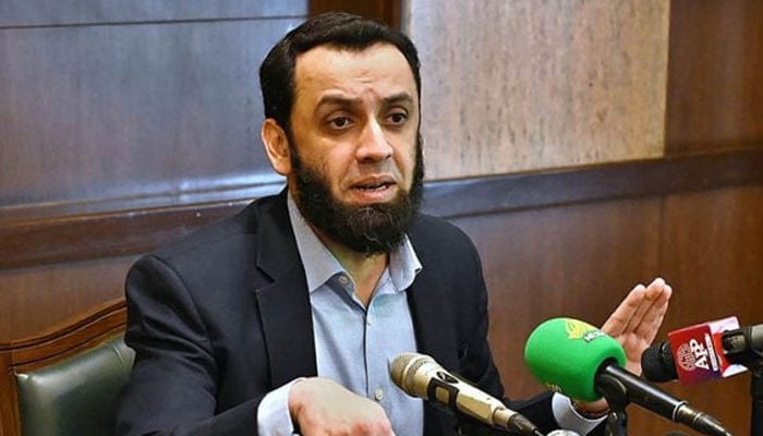 تنخواہ-دار-کو-گزشتہ-4-بجٹ-کے-مقابلے-میں-اس-بار-ریلیف-دیا،-عطا-تارڑ