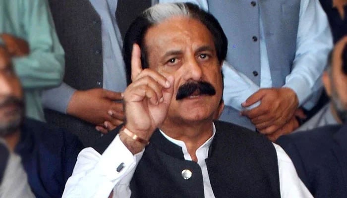 ن-لیگ-کے-سابق-سینیٹر-چوہدری-تنویر-احاطہ-عدالت-سے-گرفتار