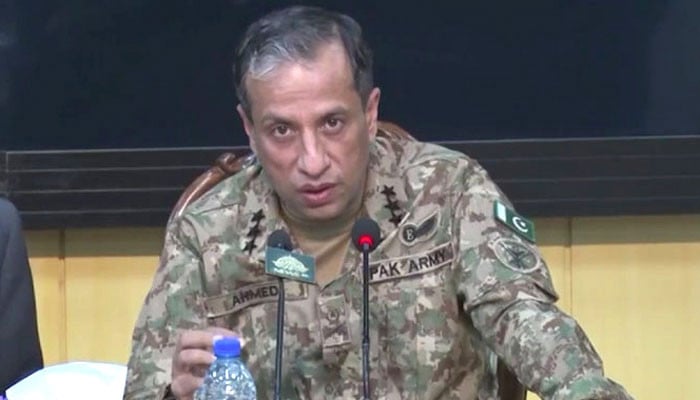 ڈی-جی-آئی-ایس-پی-آر-لیفٹیننٹ-جنرل-احمد-شریف-کا-جناح-یونیورسٹی-برائے-خواتین-کراچی-کا-دورہ