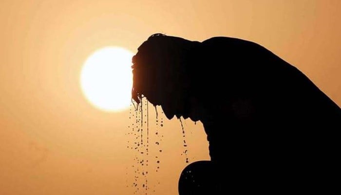 سندھ-اور-پنجاب-کے-مختلف-علاقوں-میں-گرمی-کی-شدت-میں-اضافہ