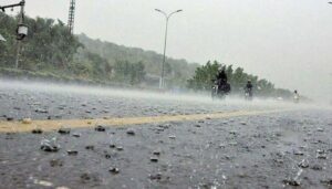 ملک-بھر-میں-پری-مون-سون-سیزن-کا-آغاز،-گرمی-کا-زور-ٹوٹنے-کا-امکان