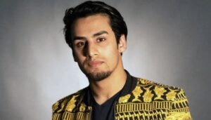کانز-لائنز-میں-پہلی-بار-پاکستان-کی-نمائندگی،-مومن-ثاقب-نے-تاریخ-رقم-کردی