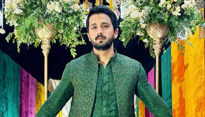رجب-بٹ-کے-گھر-پر-نامعلوم-افراد-کی-فائرنگ