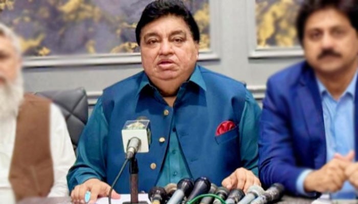 مخدوش-عمارتوں-کے-متاثرین-کو-متبادل-رہائش-دینا-صوبائی-حکومت-کی-ذمہ-داری-ہے:-کھیئل-داس-کوہستانی