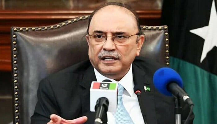 ملک-کو-درپیش-چیلنجز-کے-تناظر-میں-ہمیں-حسینی-کردار-کی-ضرورت-ہے،-صدر-مملکت