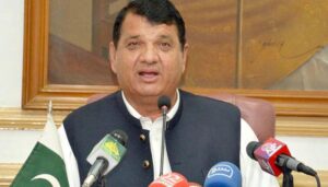 اس-وقت-خیبرپختونخوا-حکومت-کو-گرانے-کا-کوئی-ارادہ-نہیں:-امیرمقام