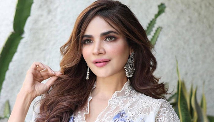 حمیرا-اصغر-کے-خاندان-کی-بےحسی،-سوشل-میڈیا-پر-شدید-غم-و-غصہ