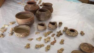 فرانس:-بلوچستان-کے-نوادرات-پاکستان-واپس-بجھوا-چکے،-سفارتخانہ-پاکستان
