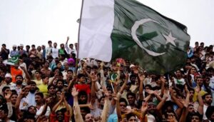 پاکستان-کی-آبادی-میں-تیزی-سے-اضافہ،-بڑھتی-غربت-خاموش-تباہی