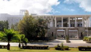 اسلام-آباد-ہائیکورٹ-نے-کرکٹ-اور-فٹبال-کے-10-،10-میدانوں-کی-نیلامی-روک-دی