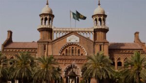 لاہور-ہائیکورٹ-نے-گرفتار-ملزم-کی-پولیس-مقابلے-میں-ہلاکت-کے-خدشے-پر-دائر-درخواست-نمٹا-دی