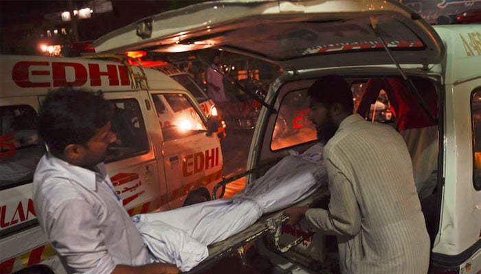 کراچی،-ڈاکوؤں-کی-فائرنگ-سے-ہوٹل-ملازم-جاں-بحق