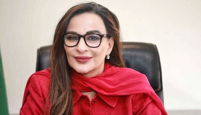 بڑے-ڈیم-مہنگے-پڑتے-ہیں-جس-کیلئے-نہ-بجٹ-ہے-اور-نہ-فنانسنگ،-شیری-رحمان