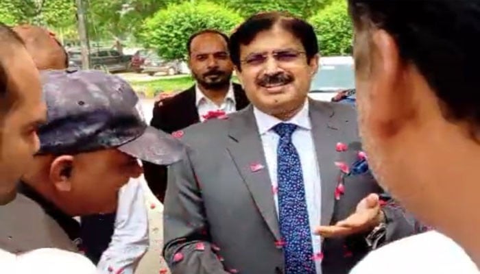 پروفیسر-ڈاکٹر-ضیاء-القیوم-نے-ایگزیکٹو-ڈائریکٹر-ایچ-ای-سی-کا-چارج-دوبارہ-سنبھال-لیا
