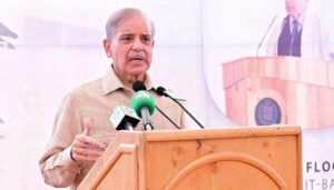 7-سال-سے-پروگرام-صرف-کاغذوں-میں-چل-رہا-ہے،-وزیراعظم-سیلاب-وارننگ-سسٹم-میں-ناکامی-پر-برس-پڑے