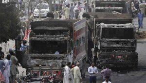 ڈمپر-کی-ٹکر-سے-بھائی،-بہن-جاں-بحق،-معاوضے-کا-اعلان-نہ-کرنے-پر-سندھ-اسمبلی-میں-گرما-گرمی